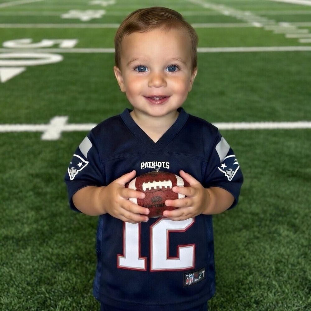 NFL New England Patriots Navy Football Jersey #12 Tom Brady Collectible Rare 2T